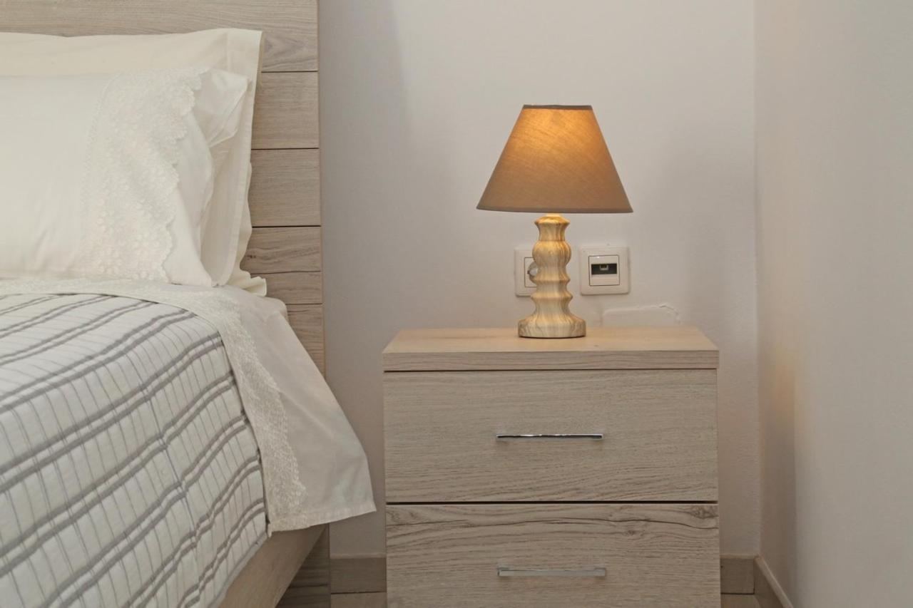 Posidhonía Olea Suite Syros - Φοίνικας, Σύρος, Κυκλάδες מראה חיצוני תמונה