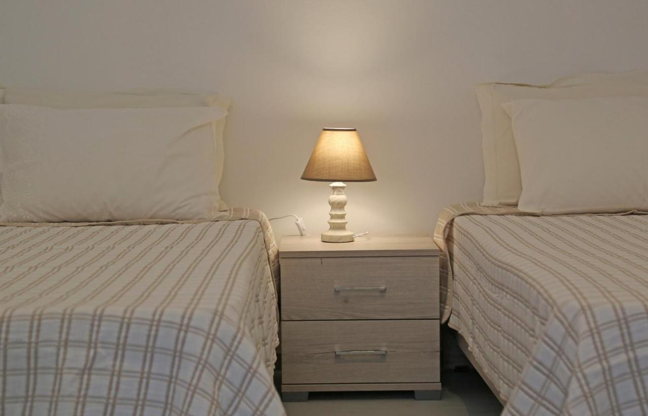Posidhonía Olea Suite Syros - Φοίνικας, Σύρος, Κυκλάδες מראה חיצוני תמונה